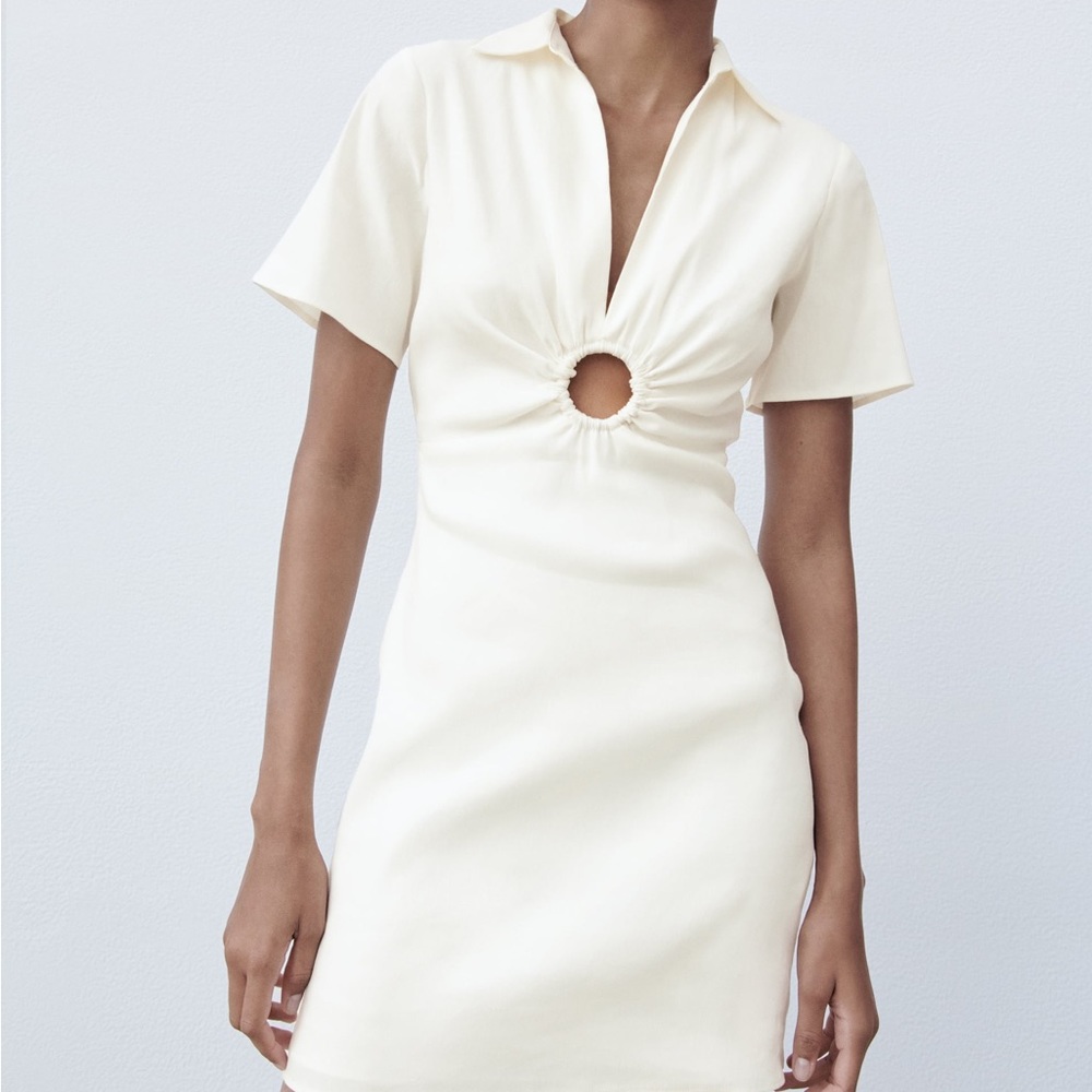 SHORT DRESS WITH METAL RING DETAIL - Picture 5 of 7
